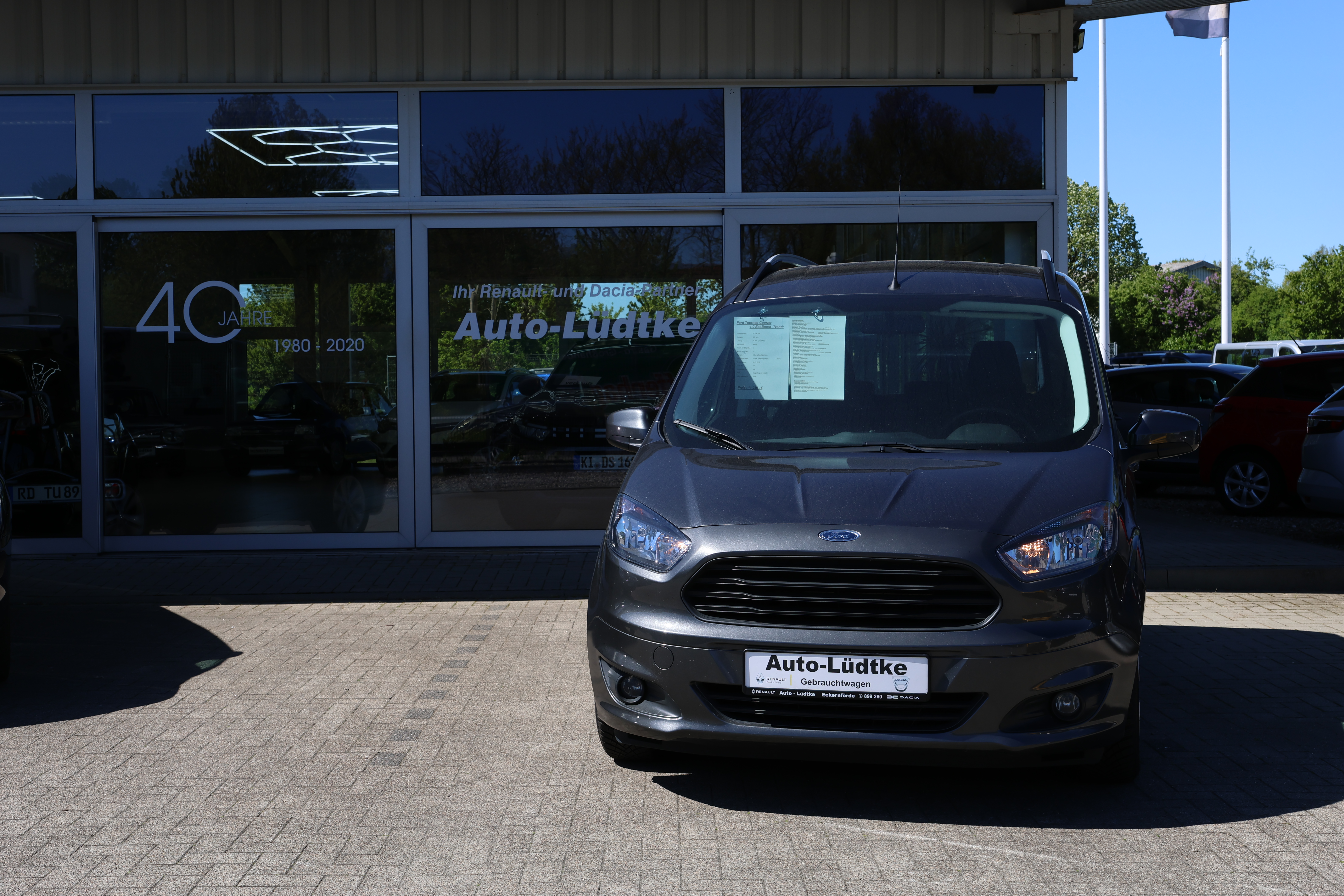 Ford Tourneo Courier 1.0 EcoBoost Trend